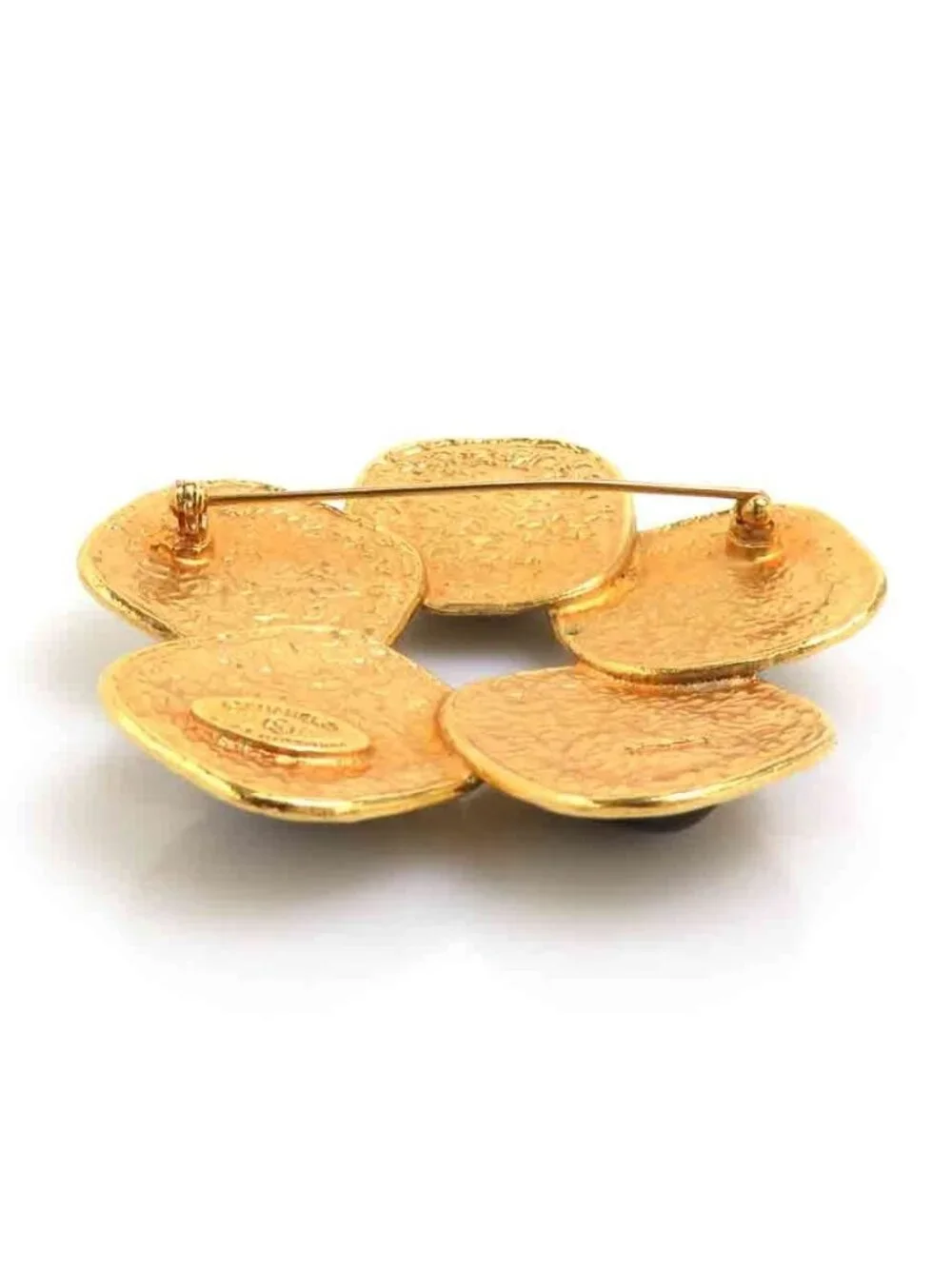 Chanel Brooch Gold